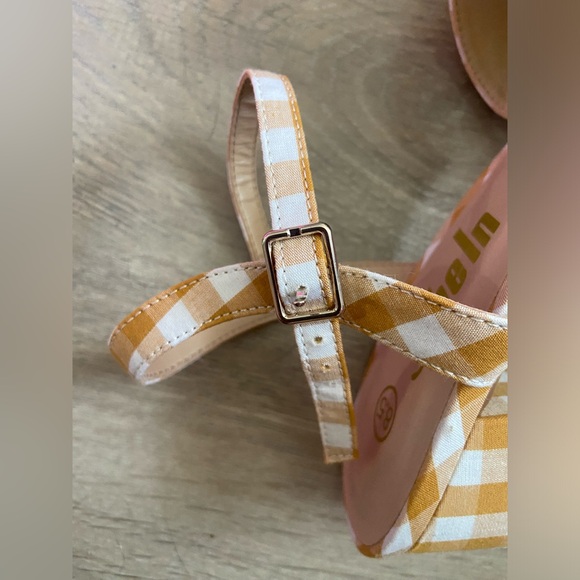 SHEIN plaid strappy square toe heels size 8.5 NWOT - Picture 5 of 6